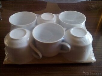 bílé hrníčky(6ks)