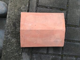 Stříšky plotové keramické