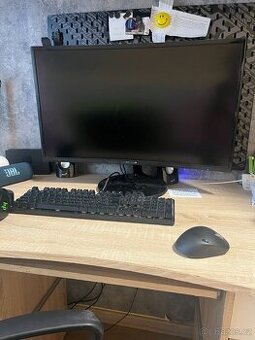 Prohnutý monitor Samsung C27F390