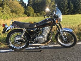 Yamaha SR 400