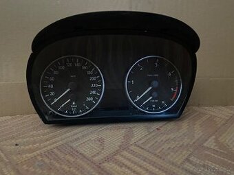 Naftové budíky z e87 a e90