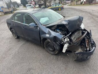 VW Jetta 2.0 tdi BKD díly