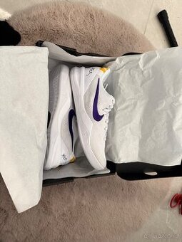 Nike Kobe 8 Protro Halo Lakers Home vel 43