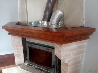 Krbová římsa a lavice