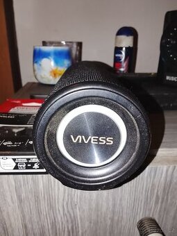 Blouthou reprduktor vivess