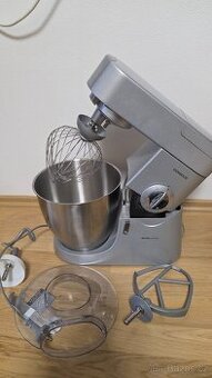 Kuchyňský robot Kenwood Major Premier KMM770 + bohaté příslu