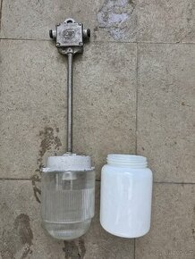 Průmyslové svítidlo