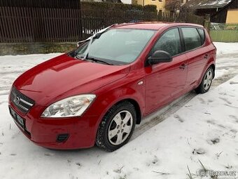 Kia Ceed 1.4 DOHC 80kw na díly