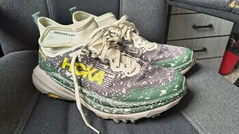 HOKA Speedgoat 6 Mid GTX
