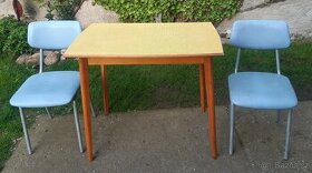 stůl + 2 židle