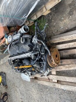 Prodám motor asz
