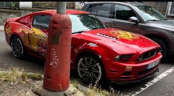 Prodám sveho mazlíka ford mustang 3.7 v6