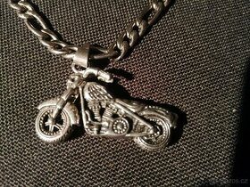 řetízek s přívěskem motorky chopper - chirurgická ocel - 1