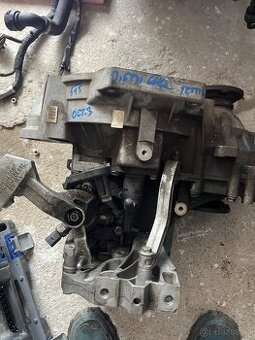 Octavia 3 1.6 TDi 66 kw převodovka 5 kvalt typ- MWX