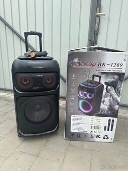 Velký Bluetooth reproduktor ( karaoke )