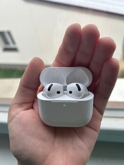 AirPods 4