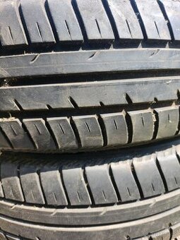Prodám 2x pneu Fulda 165/65 R14, krásný vzorek.