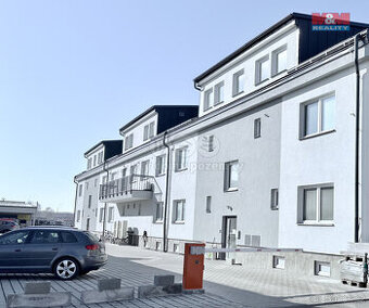 Pronájem kancelářského prostoru, 28 m², Semtín