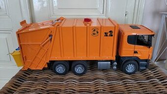 Bruder Scania popeláři