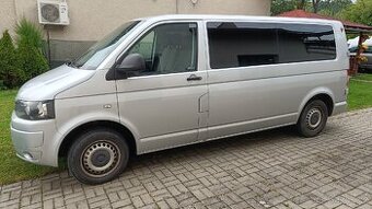 VW Caravelle 2,0 TDI 103 kW, 2012 9 míst