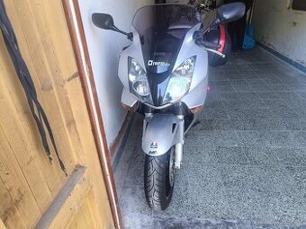 Honda VFR 800