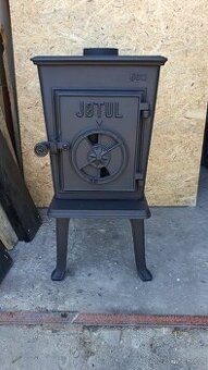 Litinová kamna Jotul F 602 N černý lak