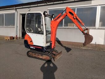 Minibagr Kubota Kx041-3