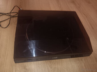 gramofon Pioneer PL-990