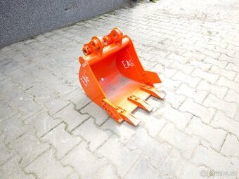 Lžíce podkopová zubatá 40 cm, EA6