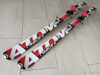 Lyže Atomic dětské 140cm