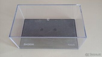 Vitrína Favorit Abrex