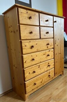 Velká Komoda masiv 120x40x130cm (Š/H/V)