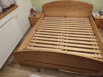 Manželská postel 190x160