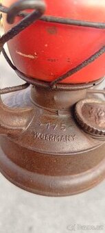 Stará vzácná petrolejka