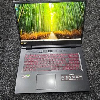 Acer Nitro 5 AN517-43