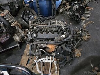 Lancia Thesis 2.4 JTD kompletní motor