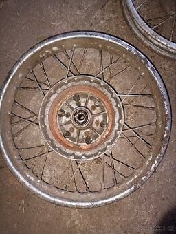 Rafky na jawa 250 panelka,kyvačka