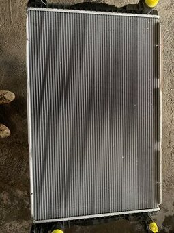 Vodní chladič Audi s4