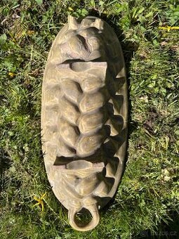 Stara keramicka forma na vanocku