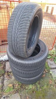 Zimní pneu Hankook 215/60 R16 99H