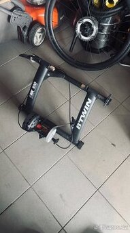 Cyklistický trenažér