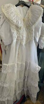 Svadobné šaty