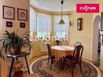 Prodej bytu 2+1 s lodžií a garáží Kroměříž, Talichova