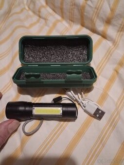 Mini baterka na přežití ci jako přívěsek je klicum