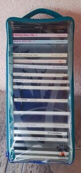 Přenosný box na CD