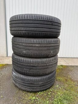 Letní pneu 235/55 R18 Pirelli