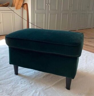 Podnozka otoman Ikea Strandmon djuparp