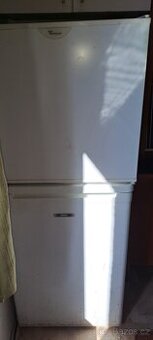 2x lednička zn. Whirlpool a Zanussi  - funkční, levně