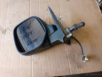 levé zrcátko Partner