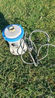 Filtrace k bazénu (máme 2ks)